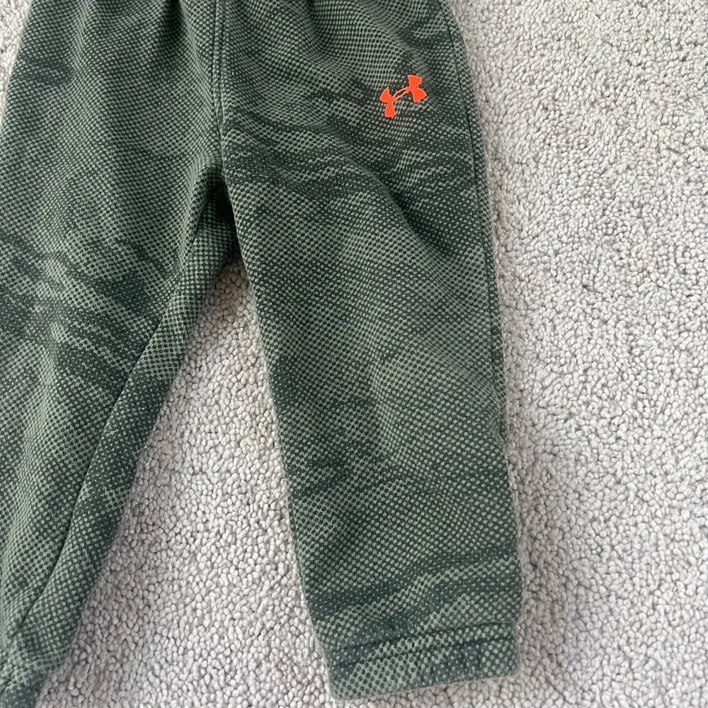 Under Armour Boys Green Camo Bottoms 18 Months